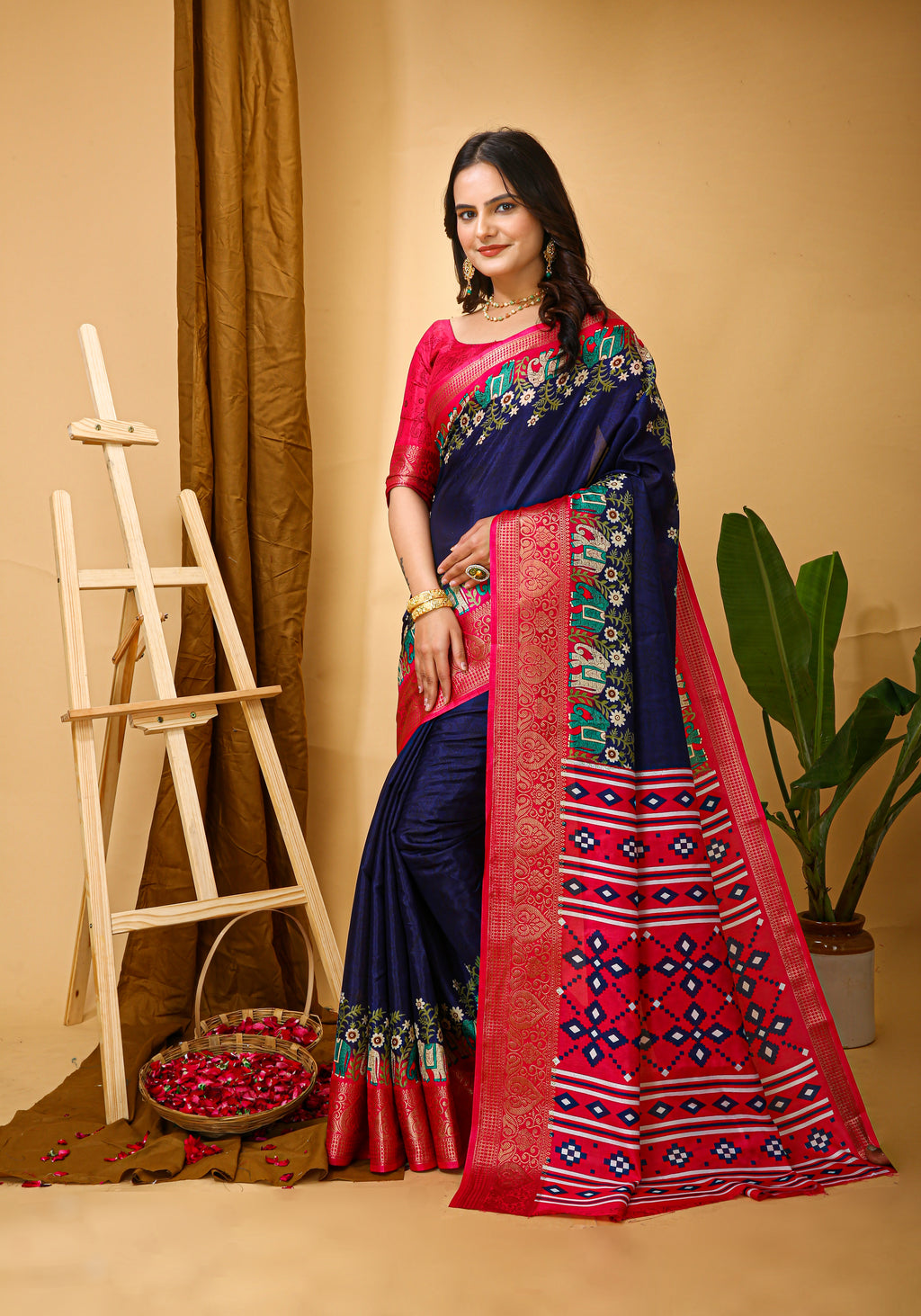 Navy Blue Kalamkari Print Saree With Jacard Kanjivaram Zari Border & Pallu With Printed Blouse