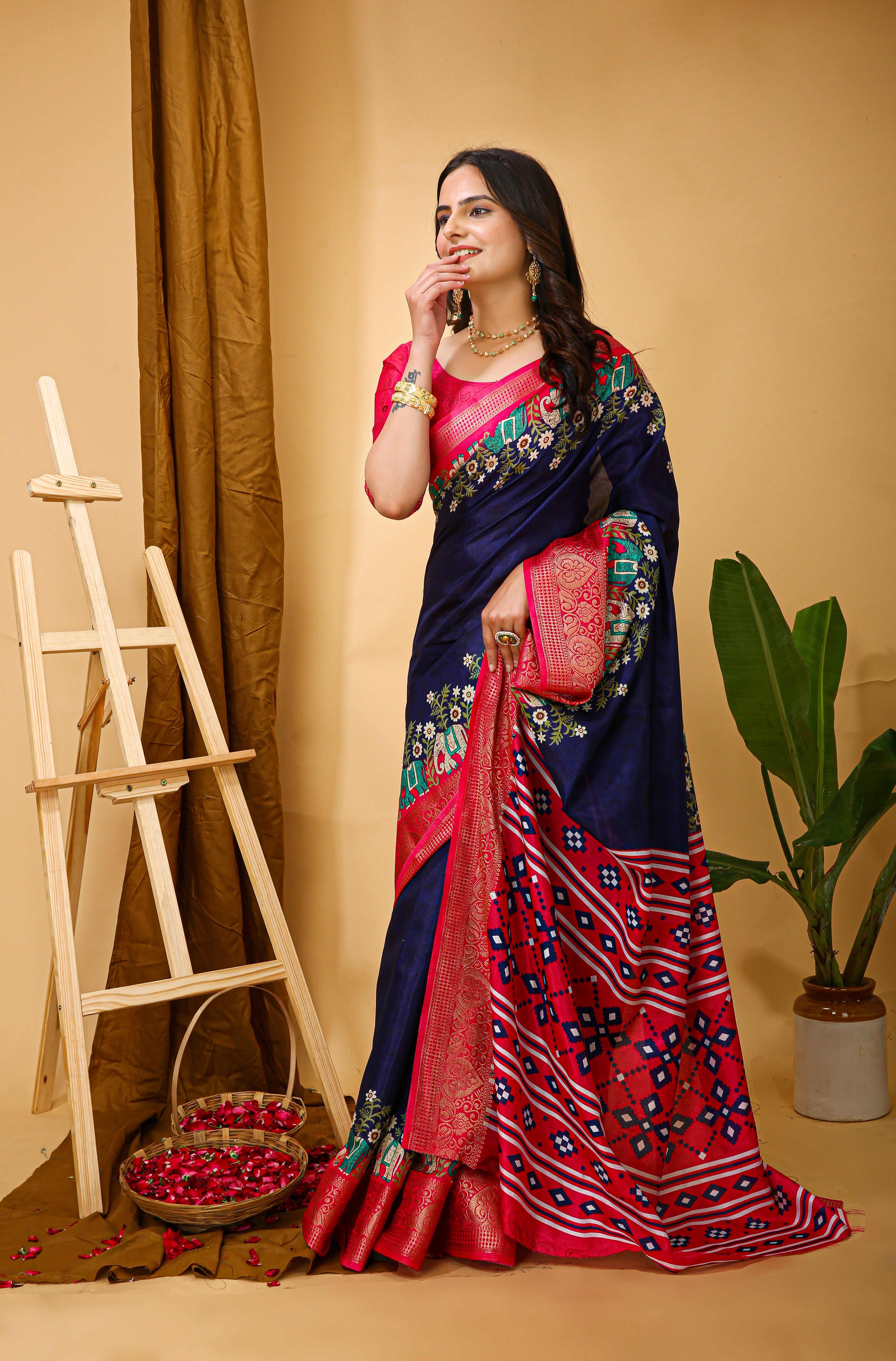 Navy Blue Kalamkari Print Saree With Jacard Kanjivaram Zari Border & Pallu With Printed Blouse