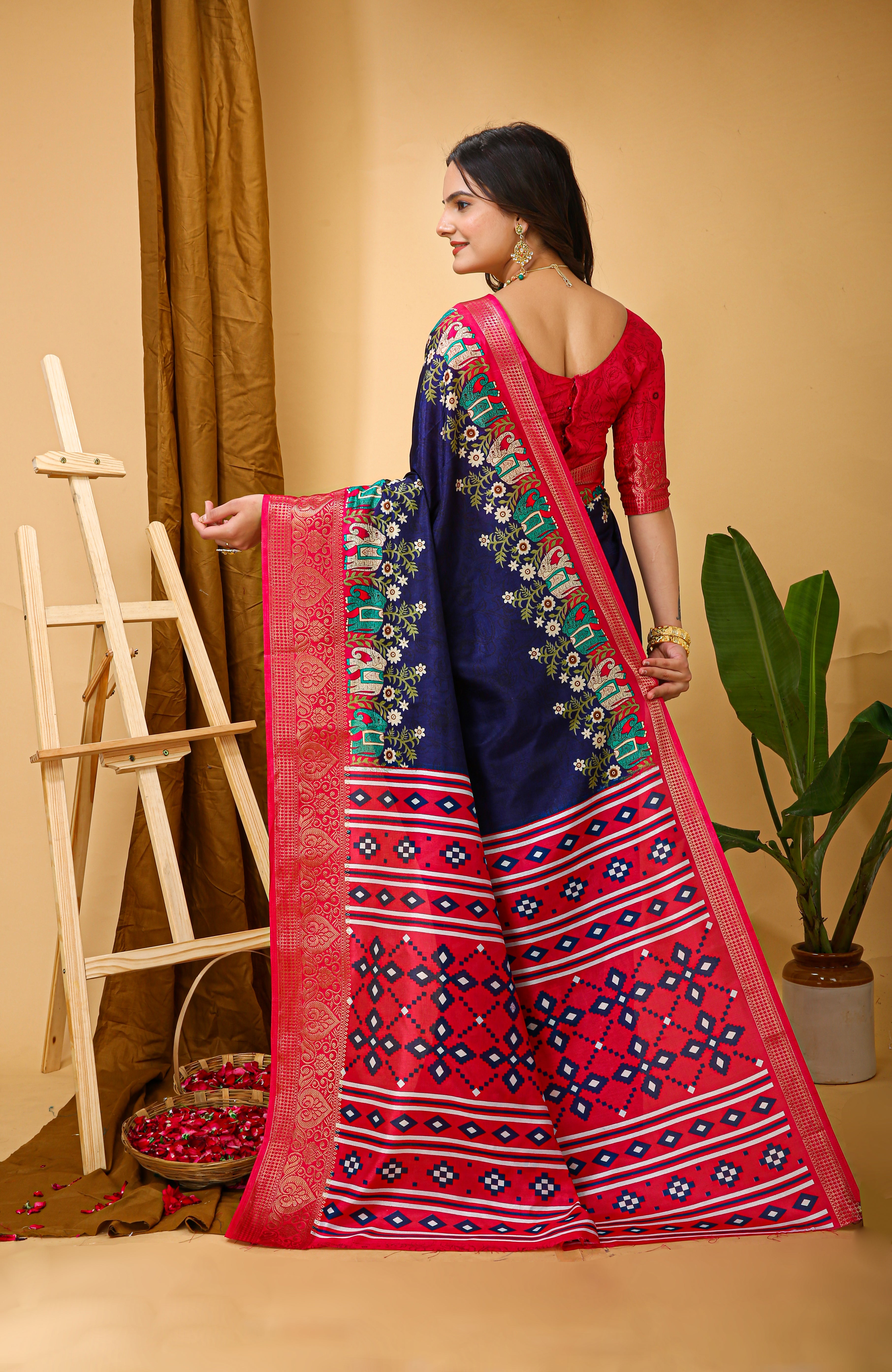 Navy Blue Kalamkari Print Saree With Jacard Kanjivaram Zari Border & Pallu With Printed Blouse