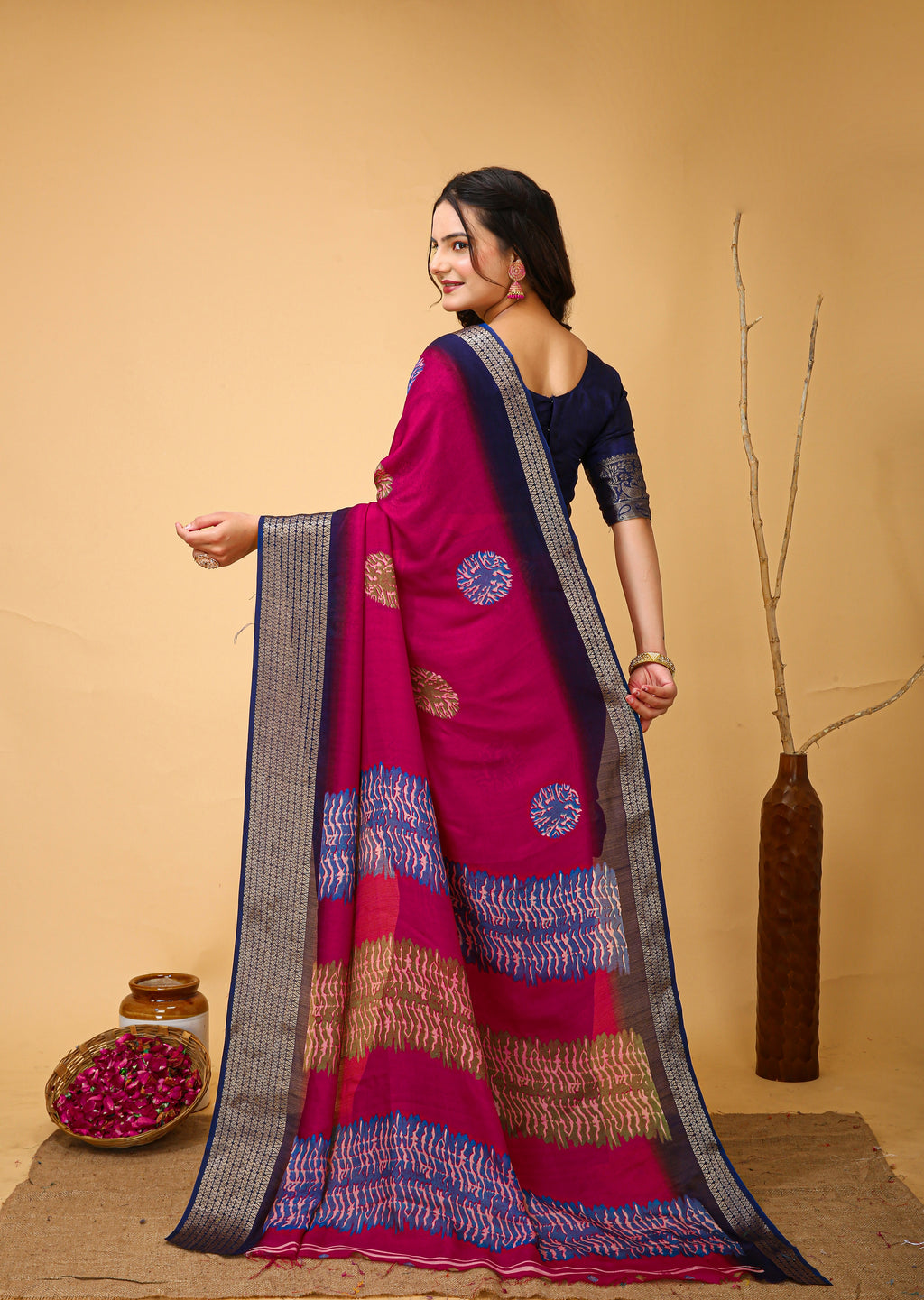 Pink Kalamkari Print Saree with Jacard Zari Border & Pallu With Printed Blouse
