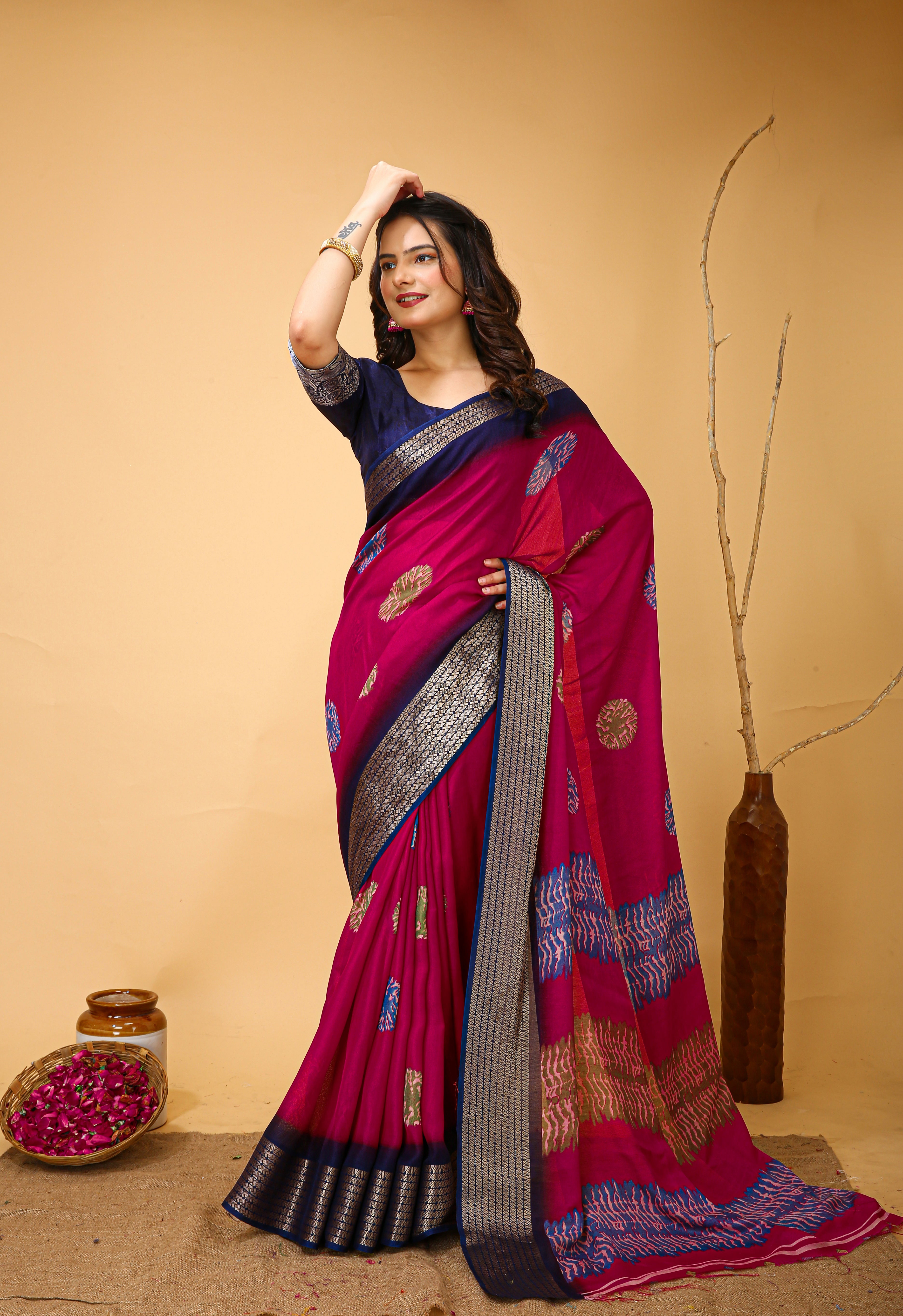 Pink Kalamkari Print Saree with Jacard Zari Border & Pallu With Printed Blouse