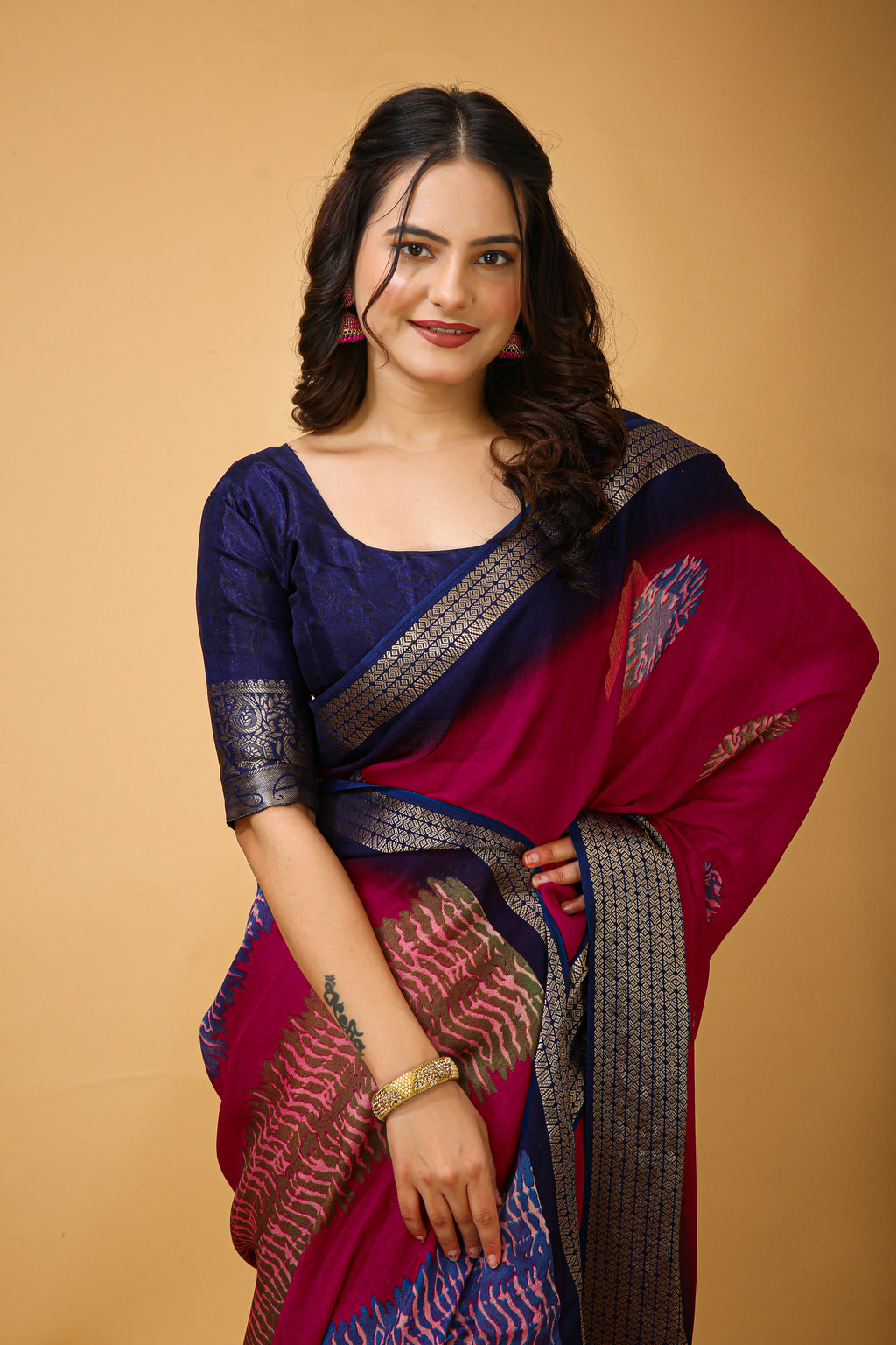 Pink Kalamkari Print Saree with Jacard Zari Border & Pallu With Printed Blouse