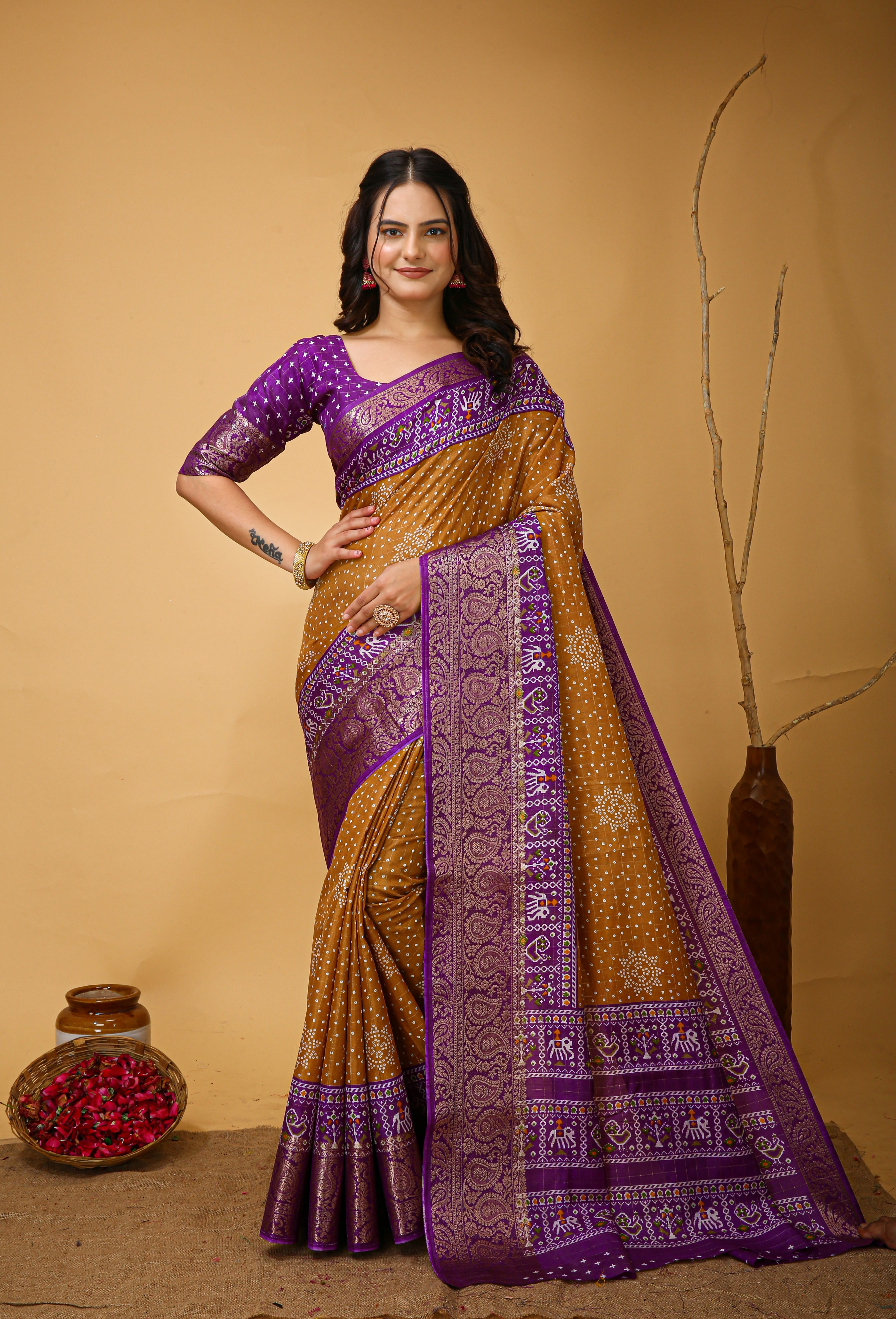 Classic Soft Dola Cotton Kalamkari Saree with Weaving Jacquard Kanjivaram Zari Border