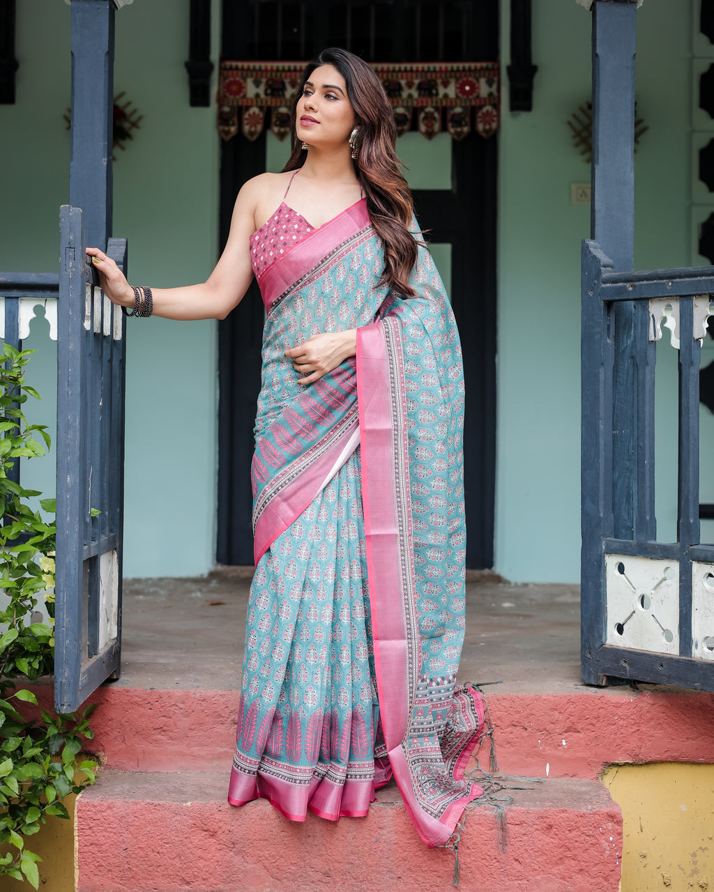 Green Pure Cotton Linen Saree with Pink Border