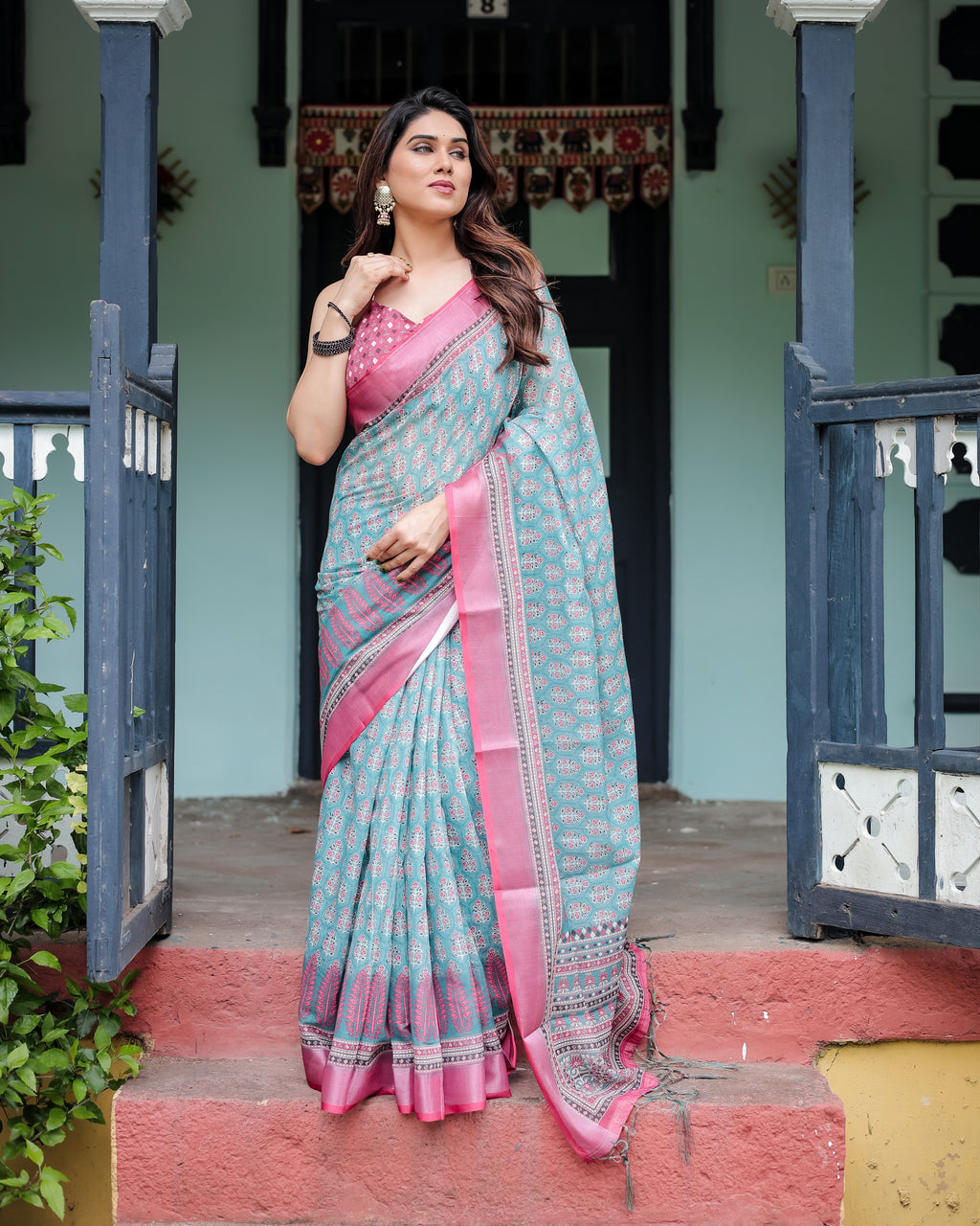 Green Pure Cotton Linen Saree with Pink Border