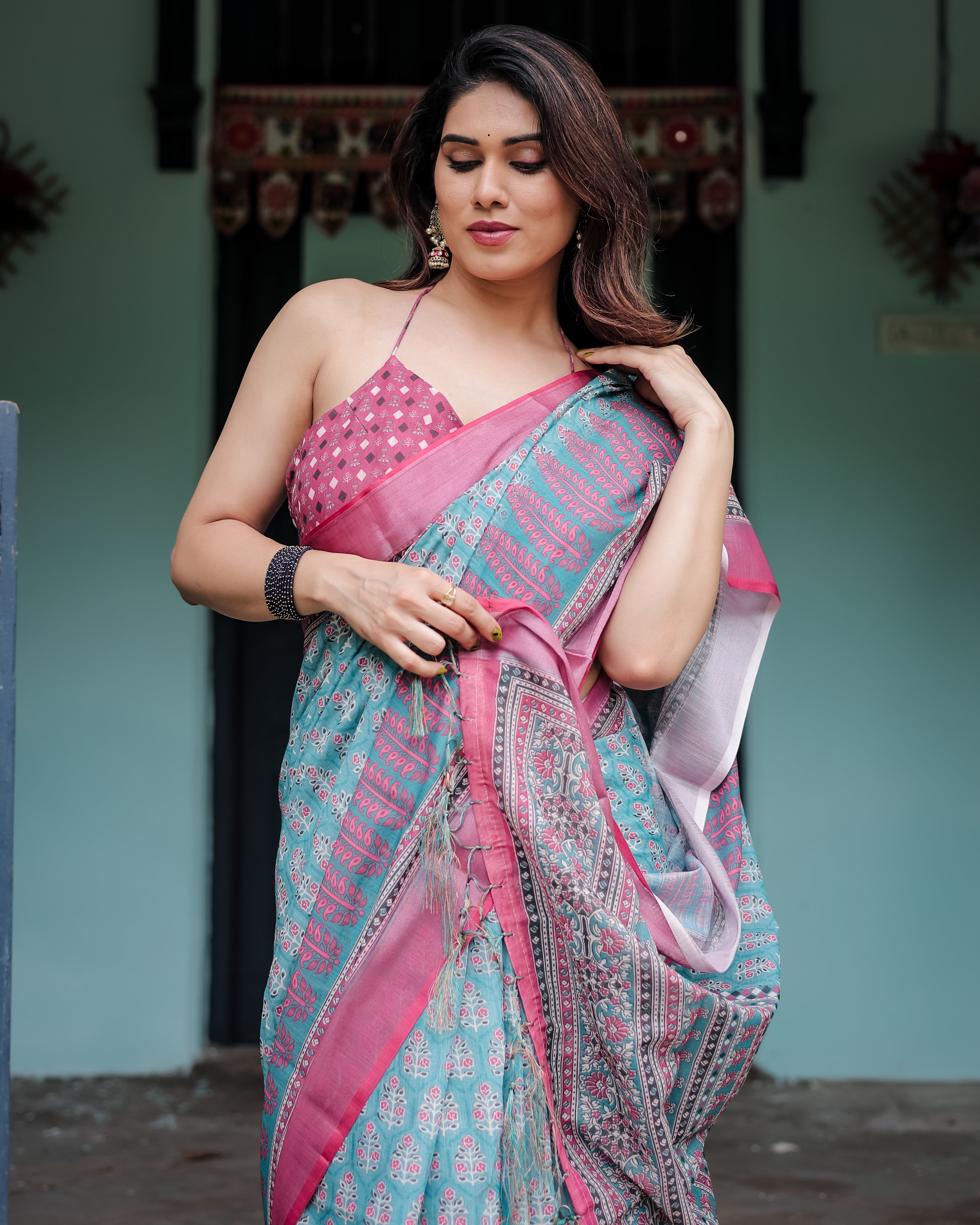 Green Pure Cotton Linen Saree with Pink Border