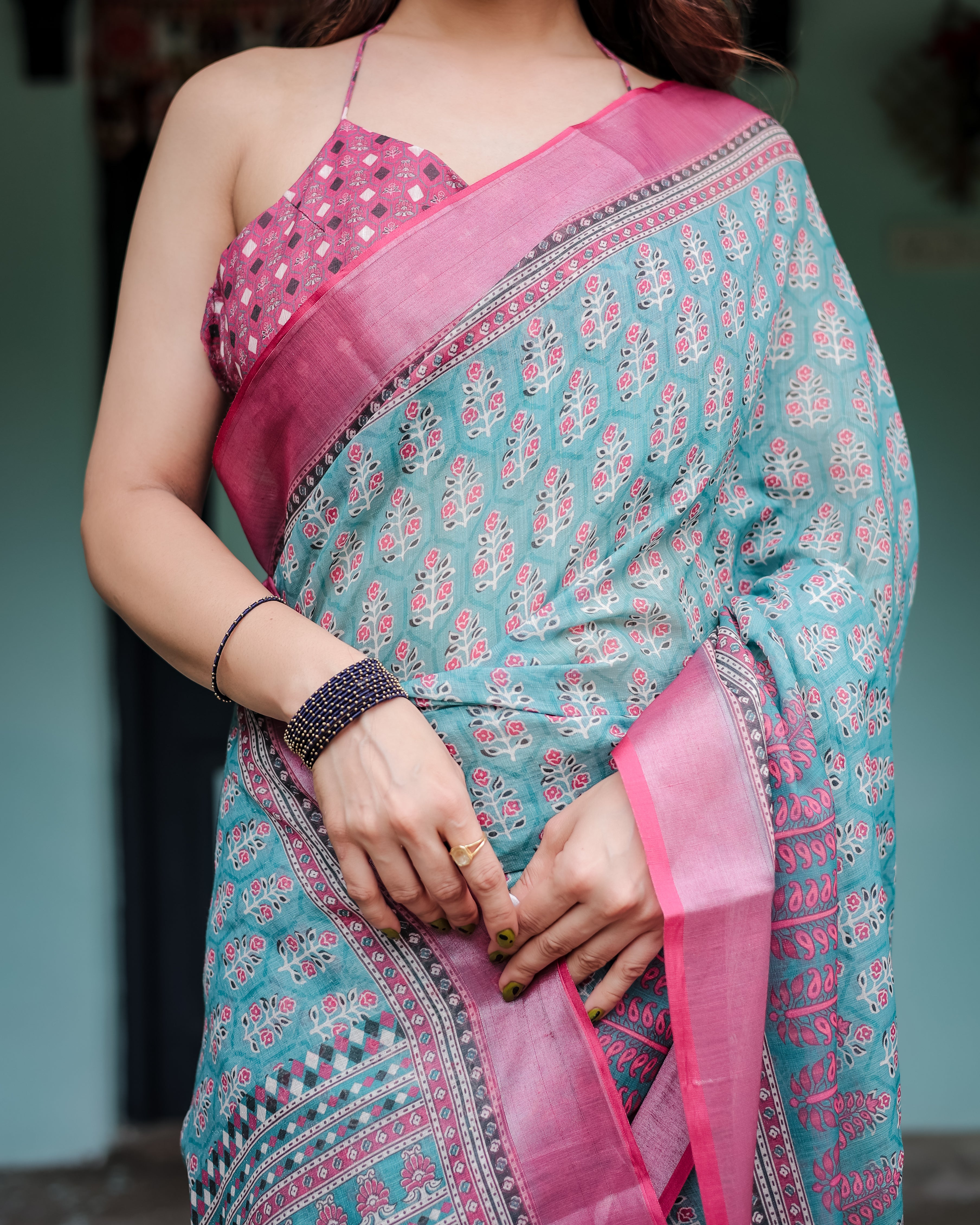 Green Pure Cotton Linen Saree with Pink Border