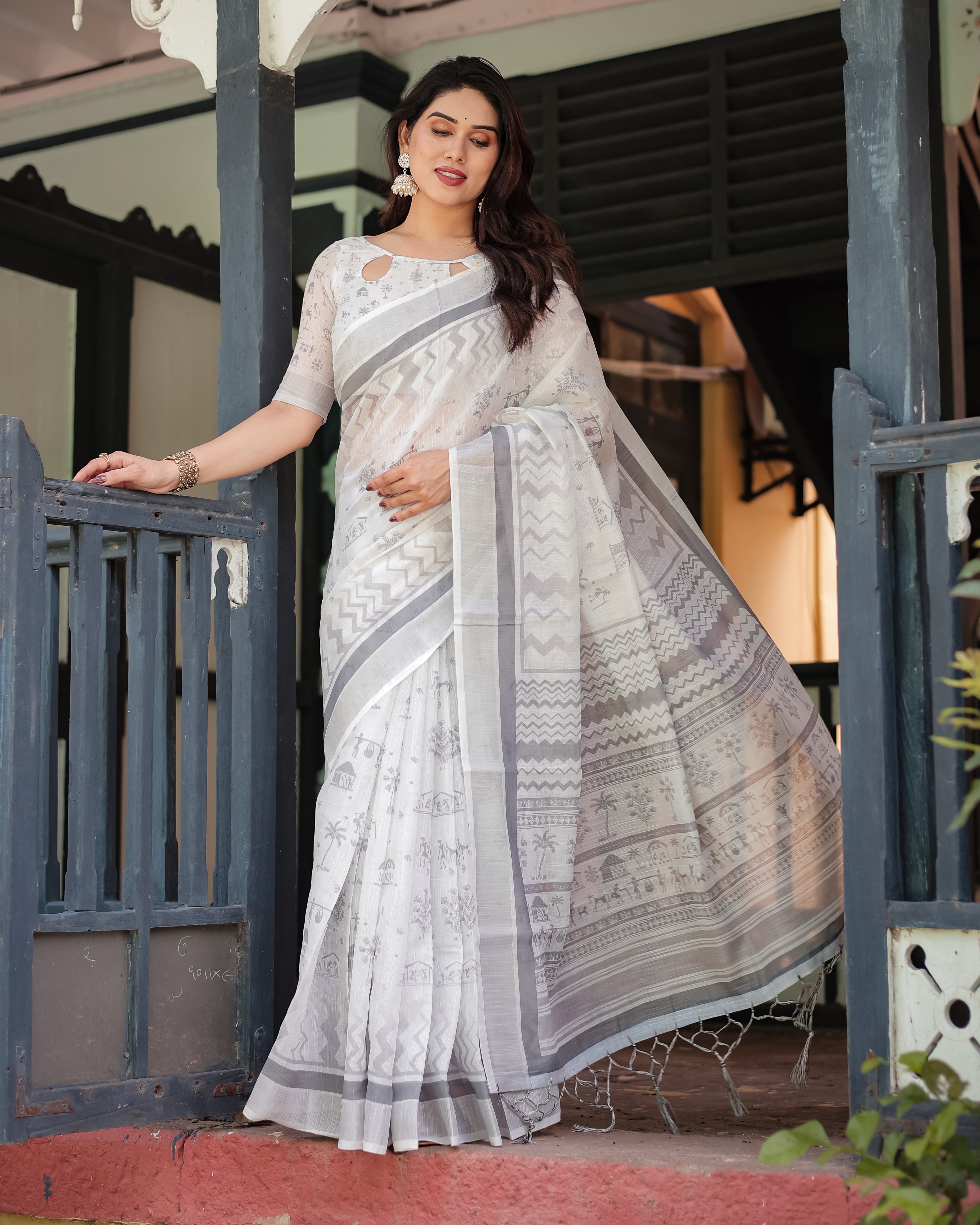 Elegant White & Grey Printed Linen Cotton Saree