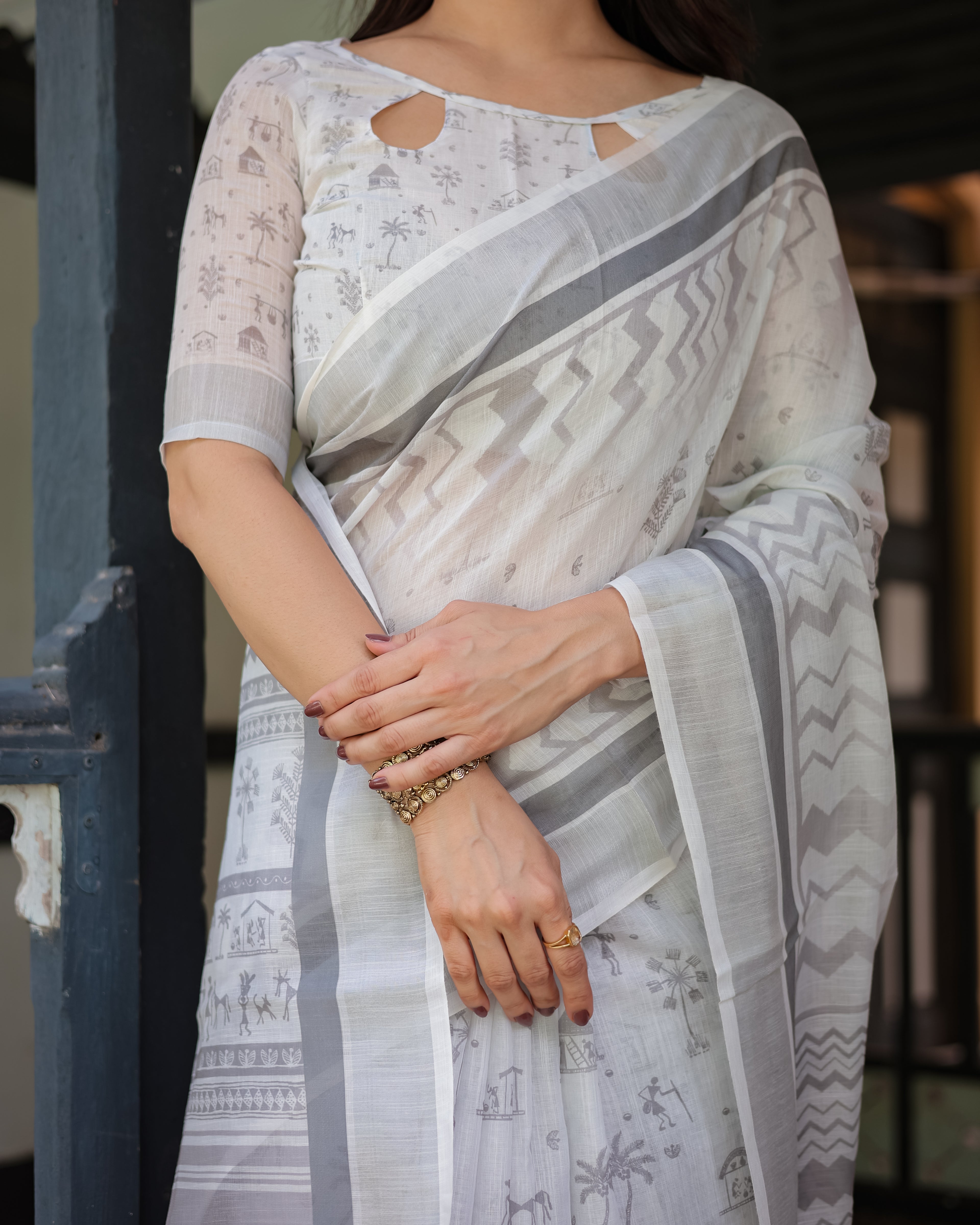 Elegant White & Grey Printed Linen Cotton Saree