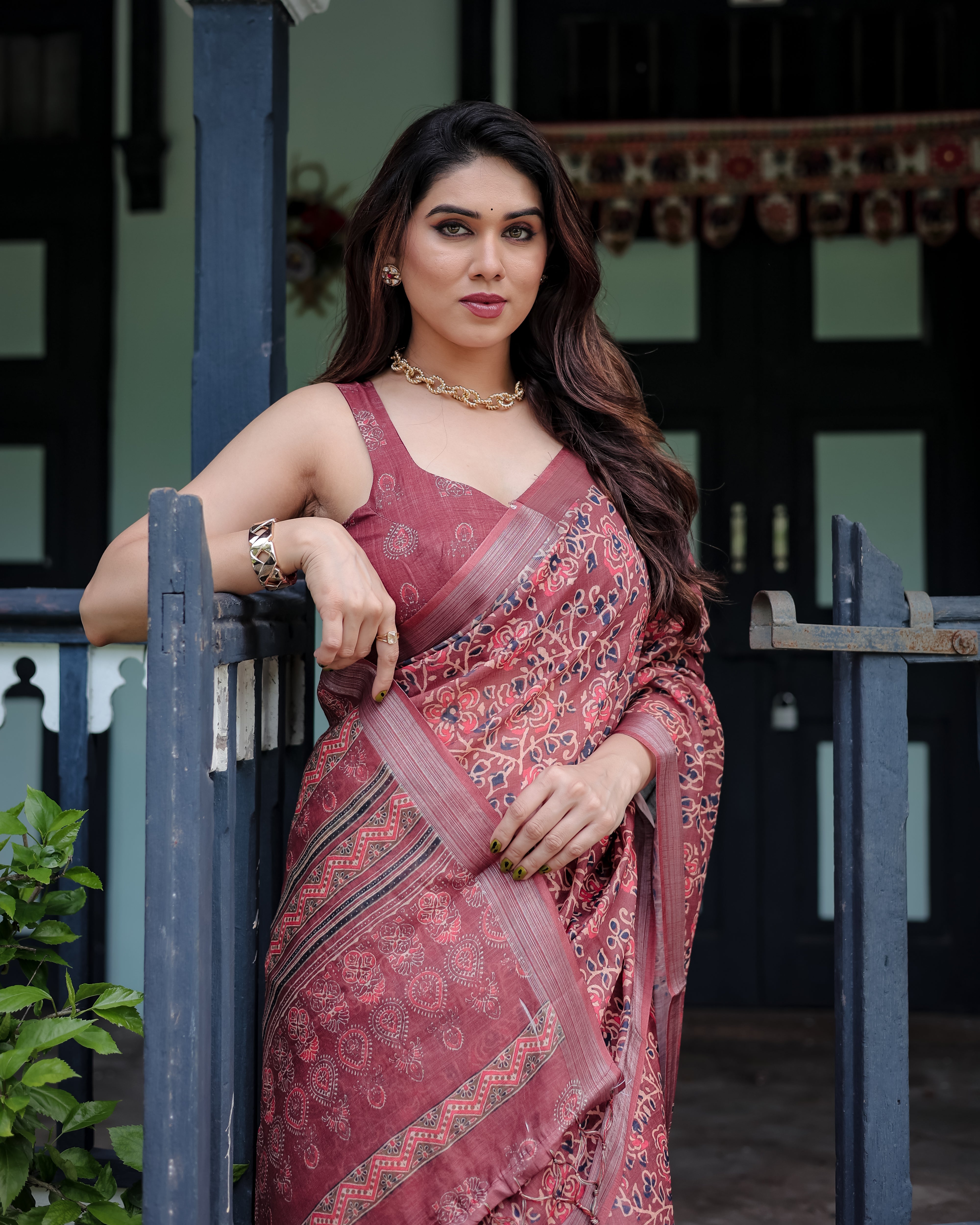 Rust Red Pure Cotton Linen Saree with Abstract Print