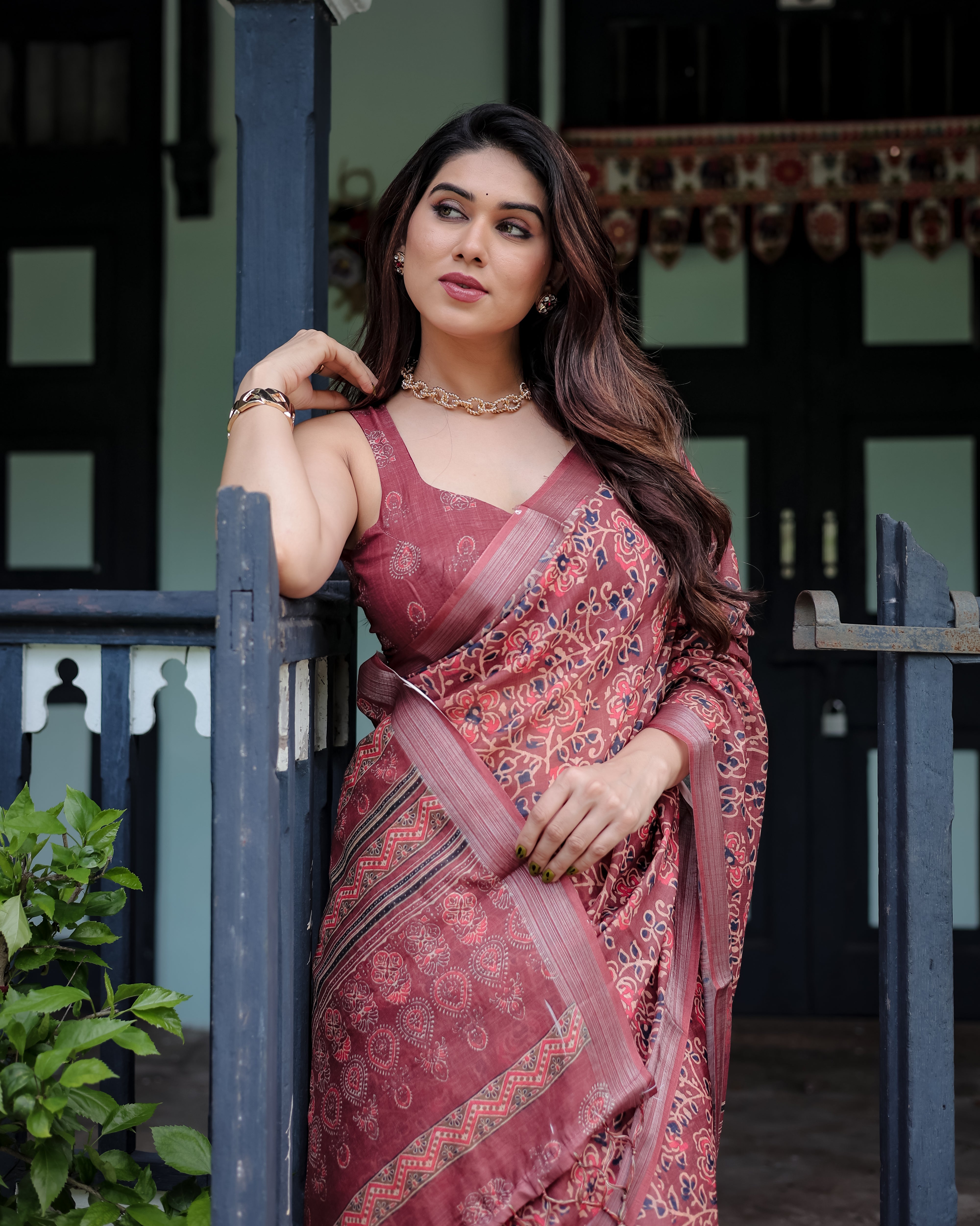 Rust Red Pure Cotton Linen Saree with Abstract Print
