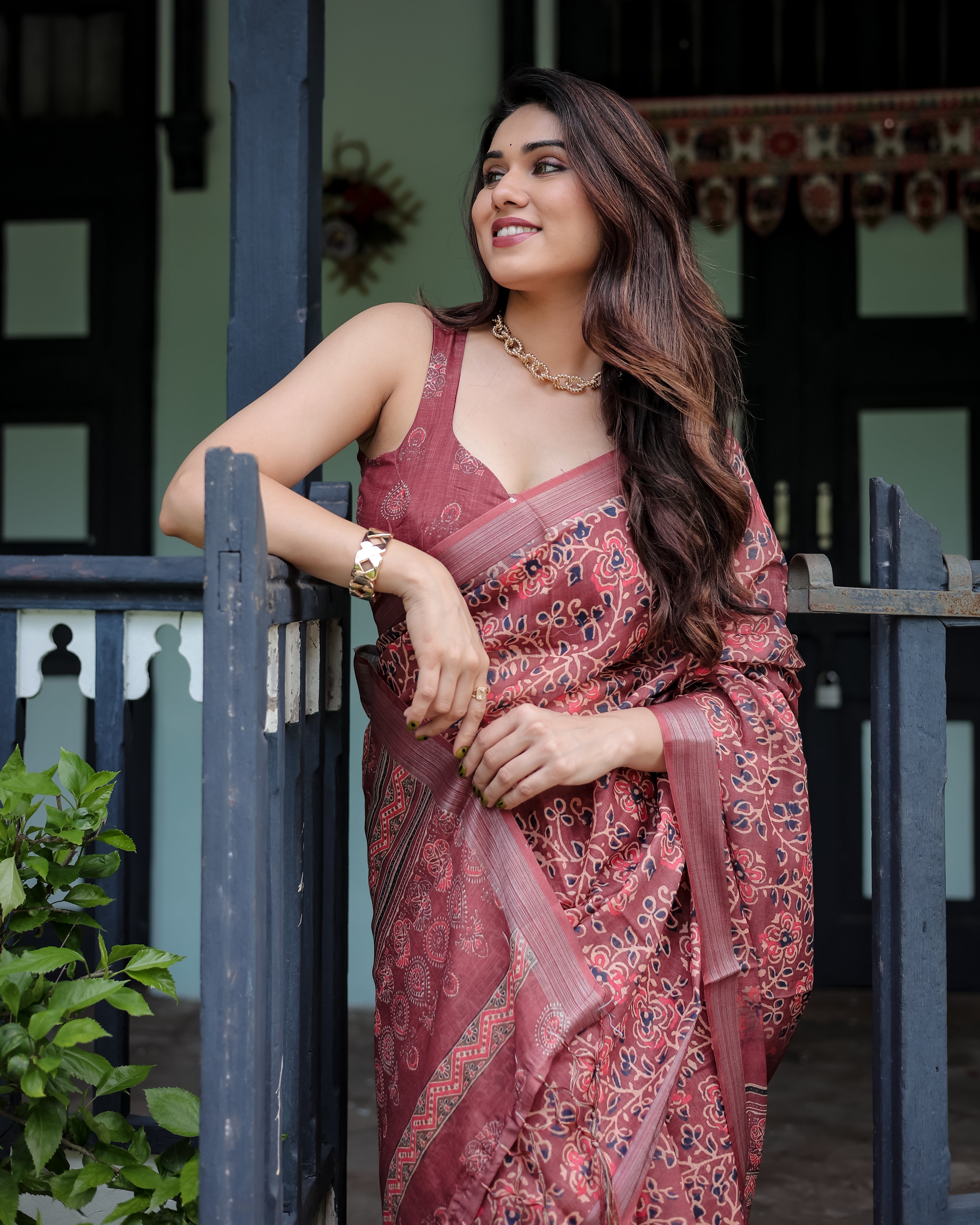 Rust Red Pure Cotton Linen Saree with Abstract Print