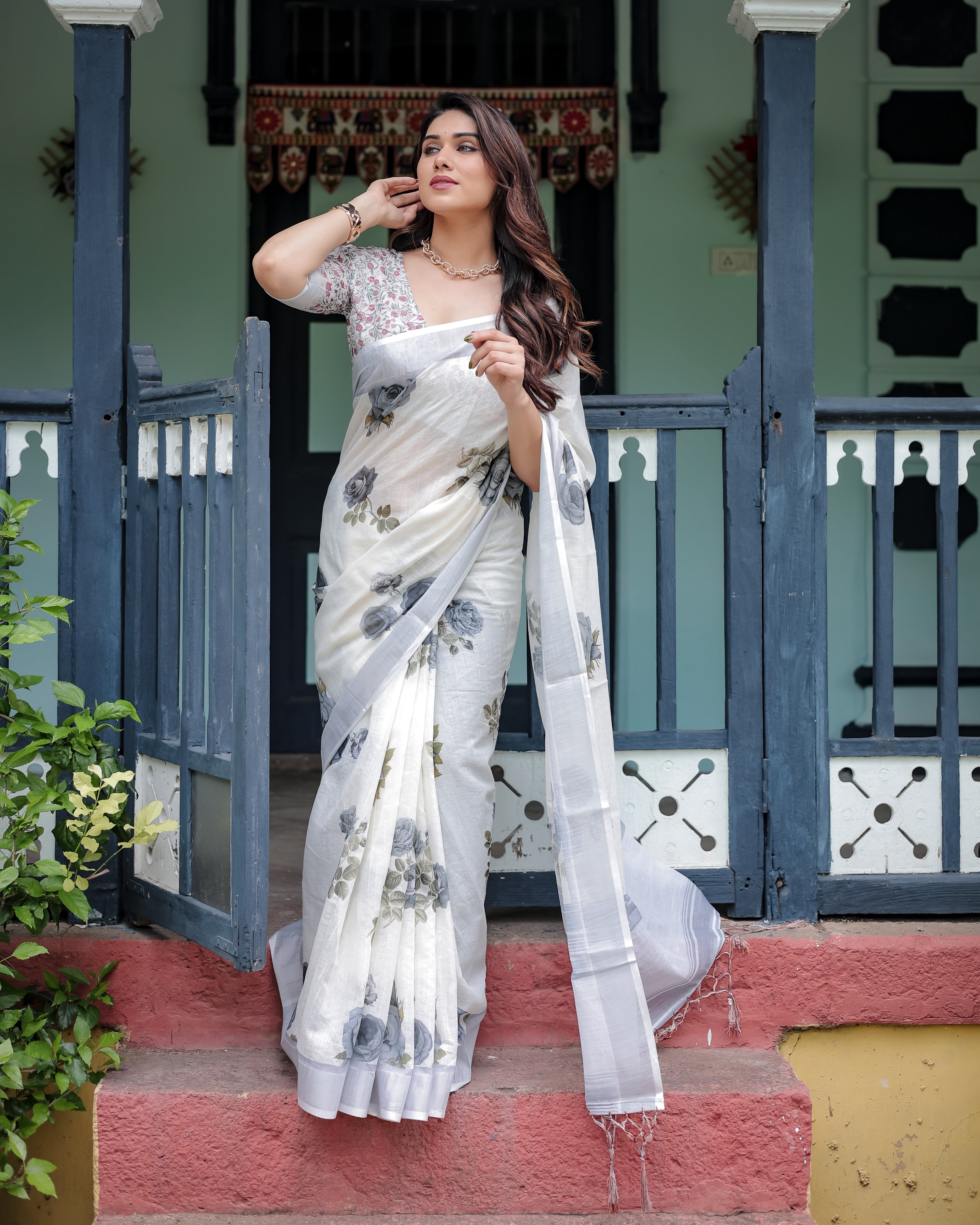 Off White and Grey Pure Cotton Linen Saree Multicolor Floral Print