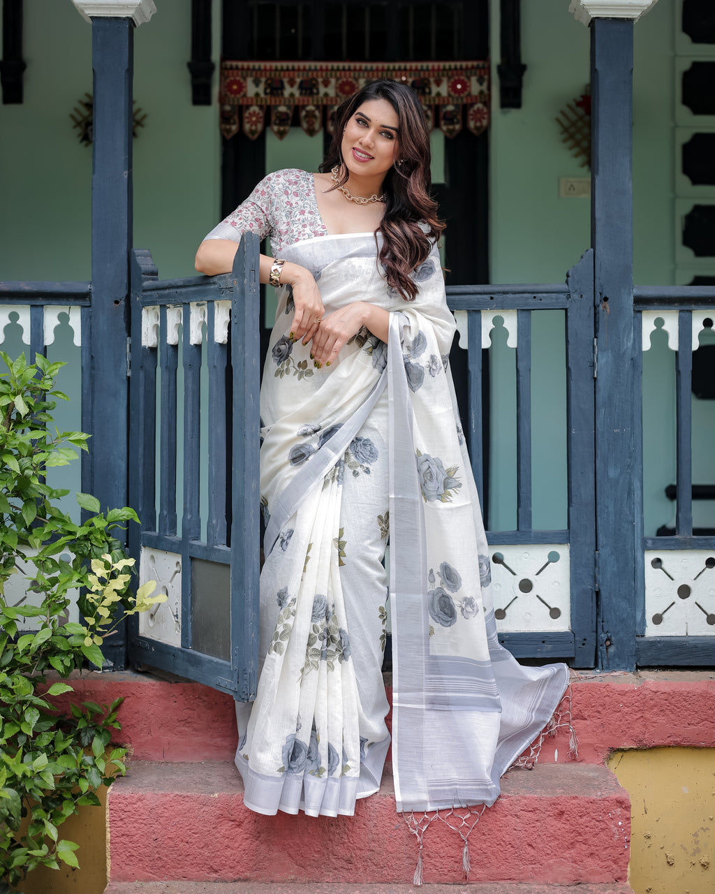 Off White and Grey Pure Cotton Linen Saree Multicolor Floral Print