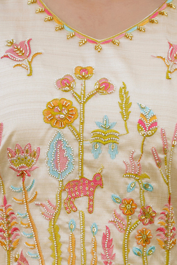 White Elegant Viscose Assam Slik Embroidered Kurta Set with Dupatta