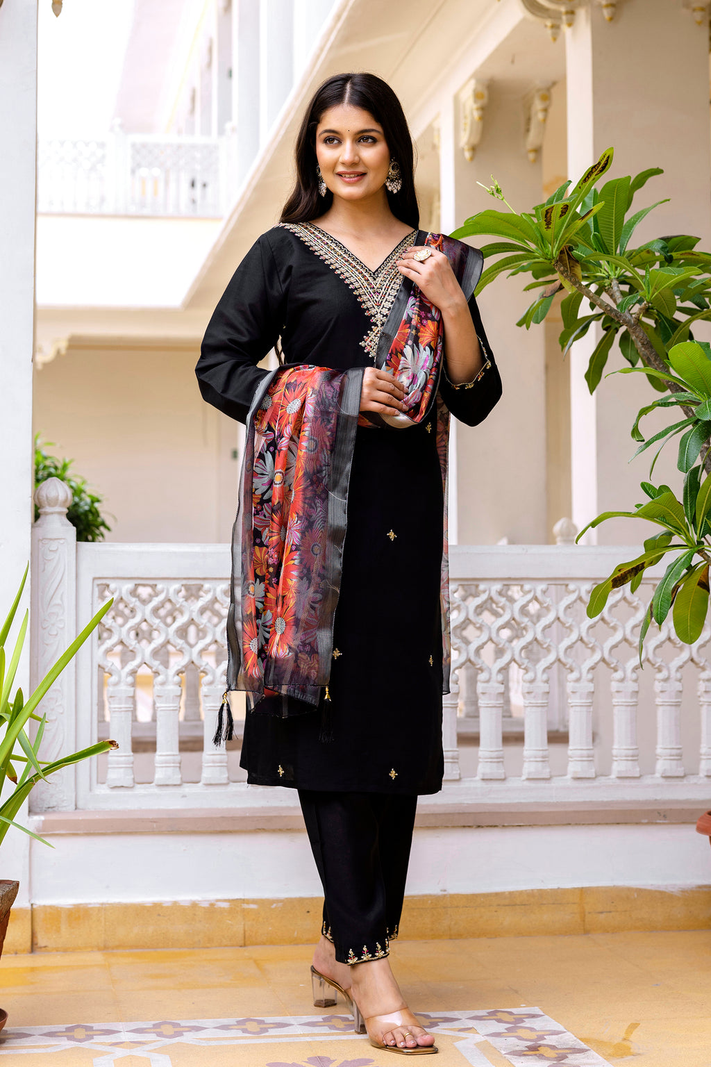 Black Elegant Viscose Chandari Embroidered Kurta Set with Dupatta