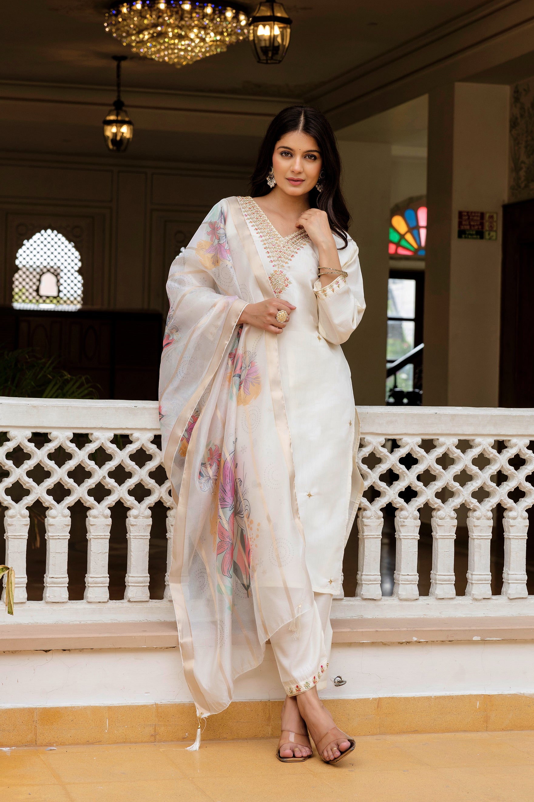 White Elegant Viscose Chandari Embroidered Kurta Set with Dupatta