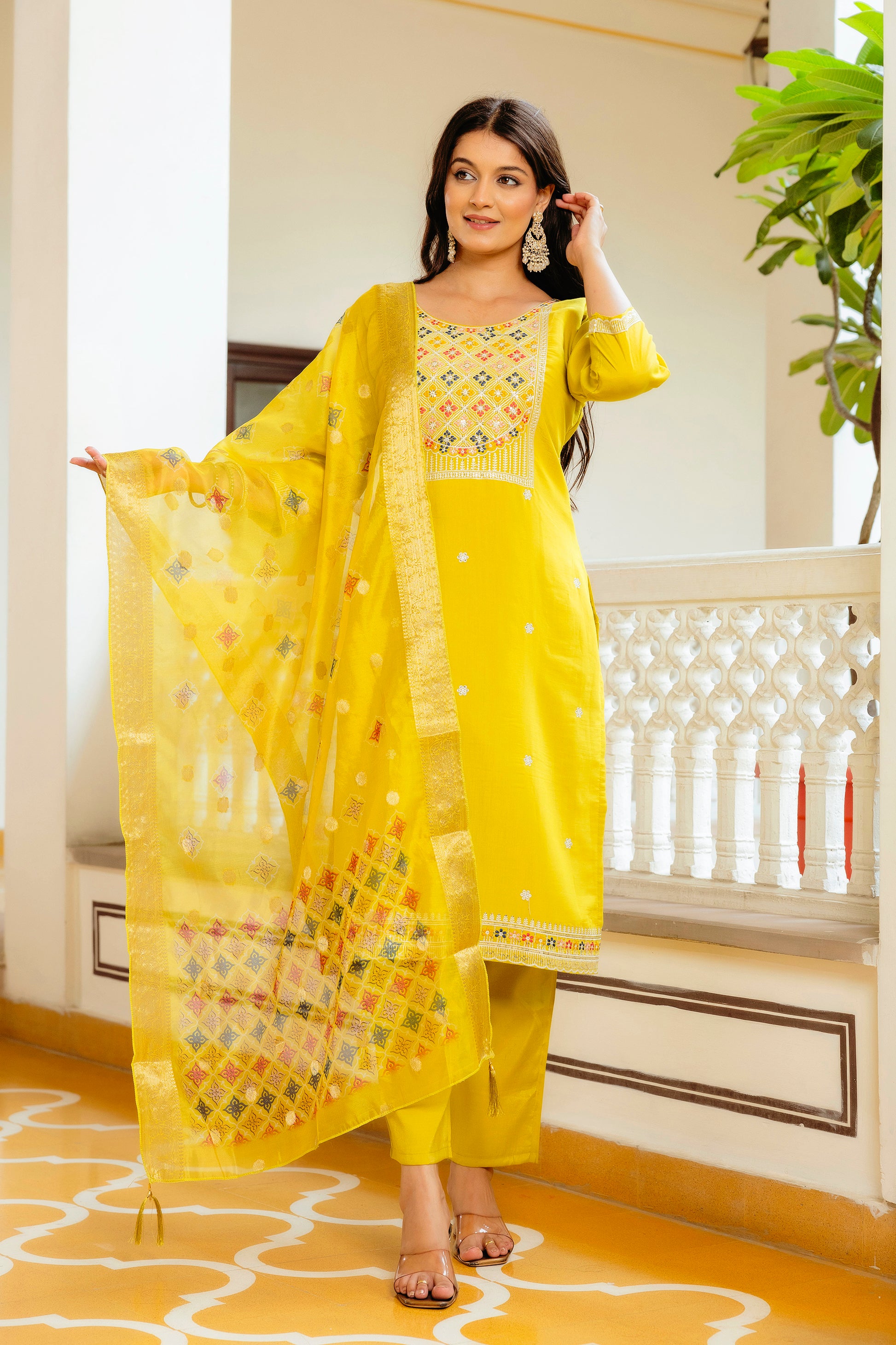 Yellow Elegant Viscose Shimar Embroidered Kurta Set with Dupatta