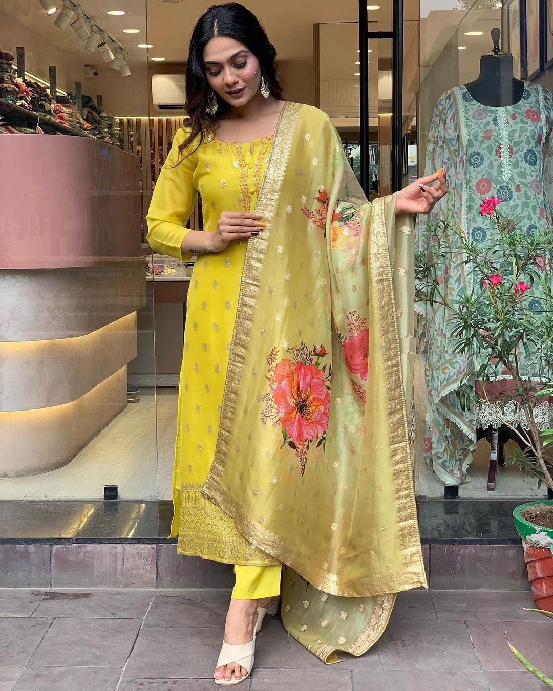 Yellow Embroidered Kurta Set | Viscose Organza with Jacquard Dupatta