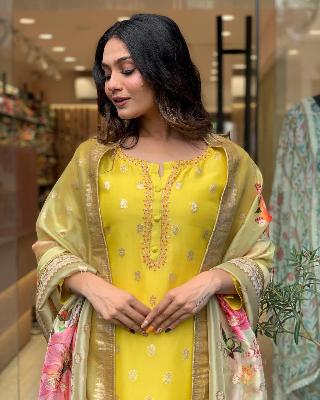 Yellow Embroidered Kurta Set | Viscose Organza with Jacquard Dupatta