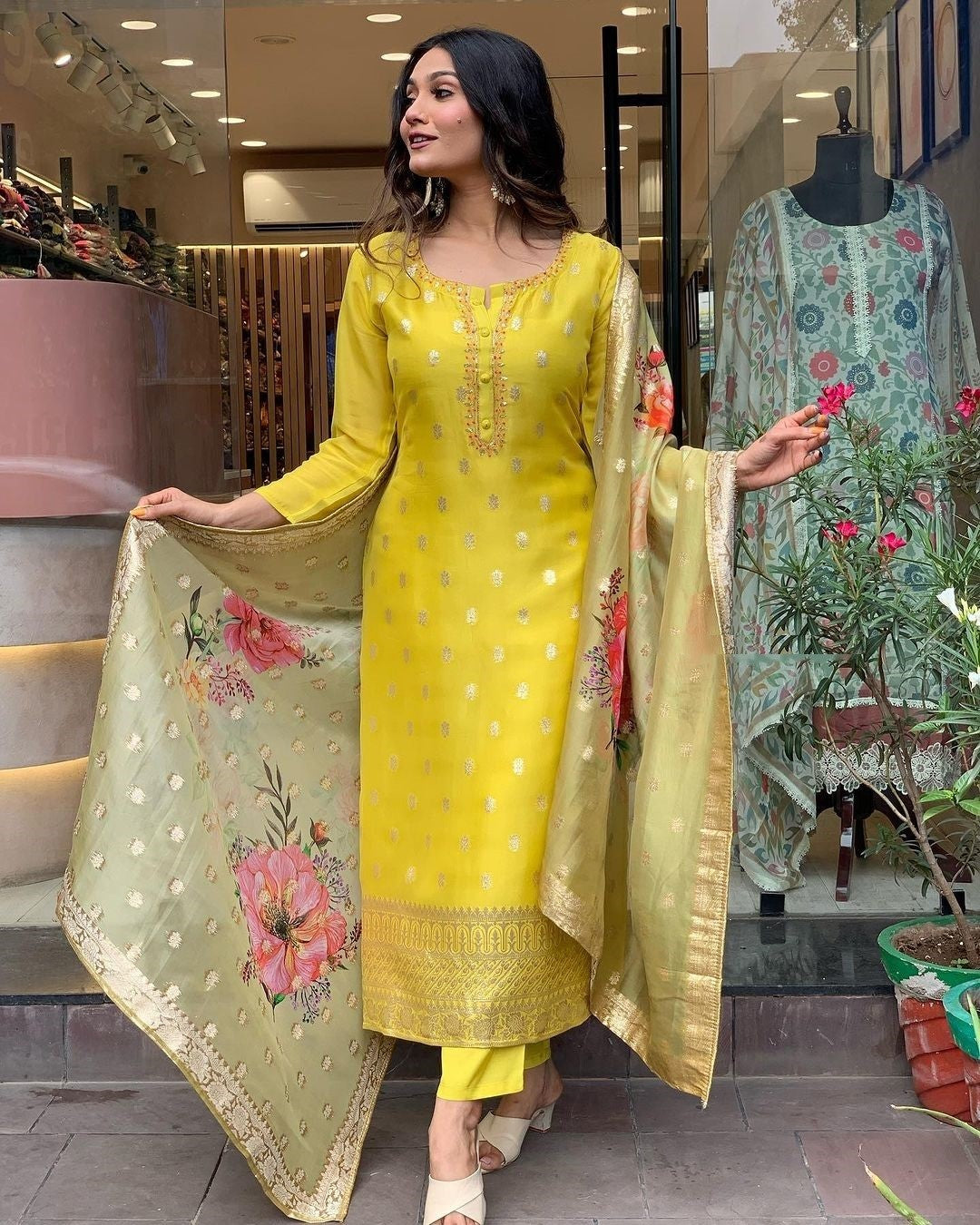 Yellow Embroidered Kurta Set | Viscose Organza with Jacquard Dupatta
