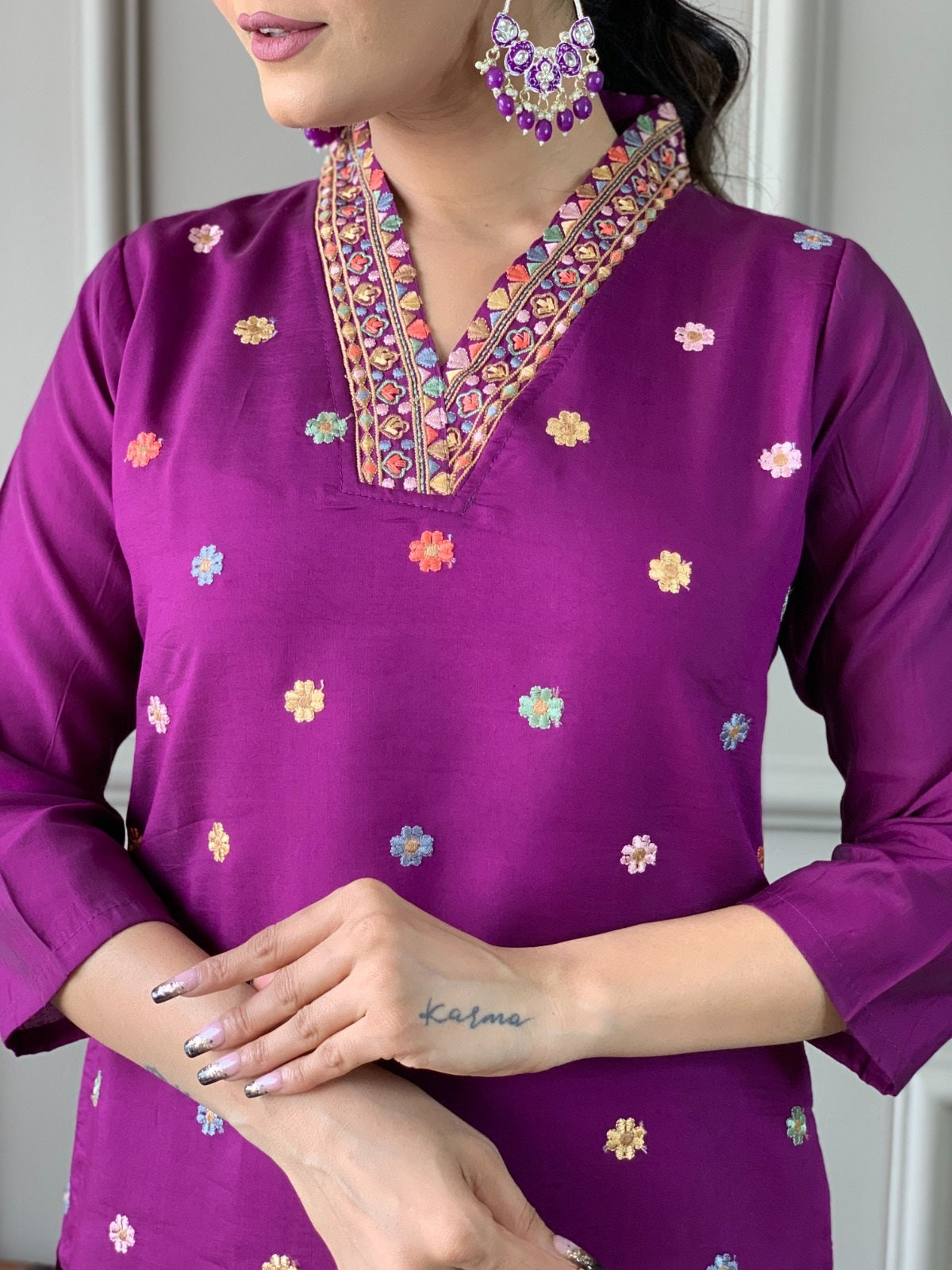 Purple Elegant Viscose Chanderi Embroidered Kurta Set with Dupatta