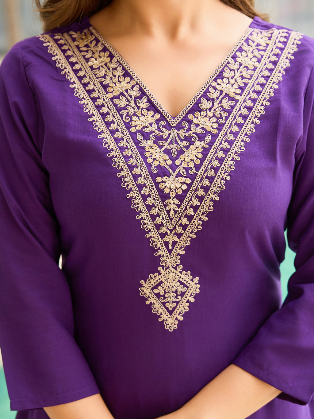 Light Purple Embroidered Kurta Set | Rayon Slub with Organza Dupatta