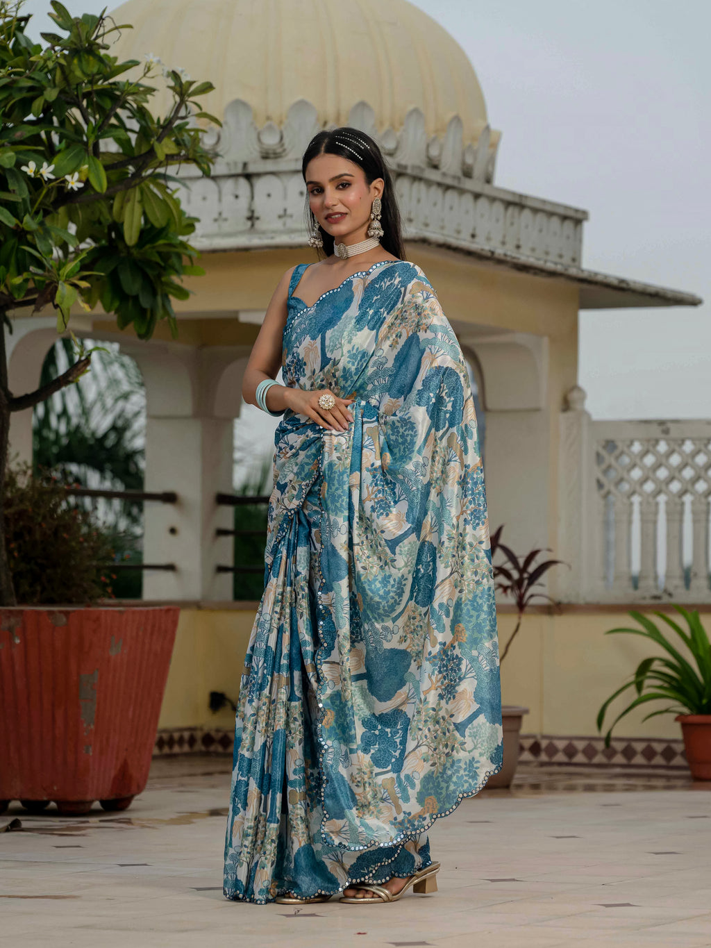 Ready to Wear Ivory / Soft Cream Heavy Chinnon Printed Saree