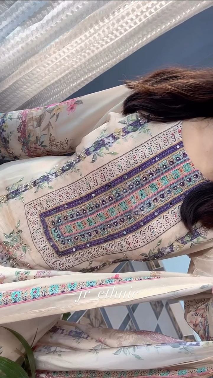 Lilac Pure Silk Kurti Pant Dupatta Set with Mirror & Hand Embroidery